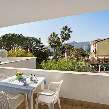 Paola Bilo4 Bis Διαμέρισμα Loano